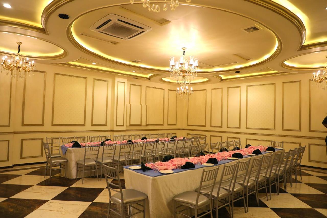 Rachna Hotel Gujranwala Luaran gambar