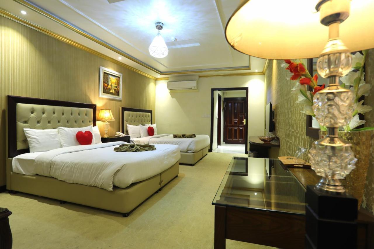Rachna Hotel Gujranwala Luaran gambar