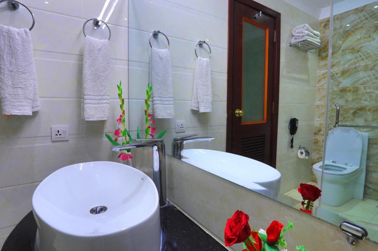 Rachna Hotel Gujranwala Luaran gambar